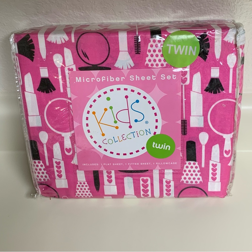 Girls twin microfiber sheet set makeup mirror pink